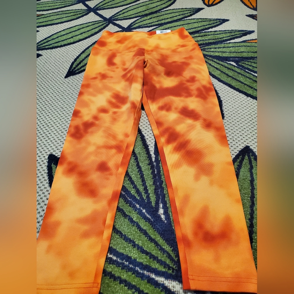 NWT GIRLS MID RISE LEGGINGS XS - Picture 2 of 6